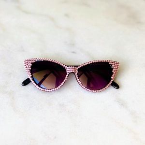 Designer fashion womens cat eye sunglasses